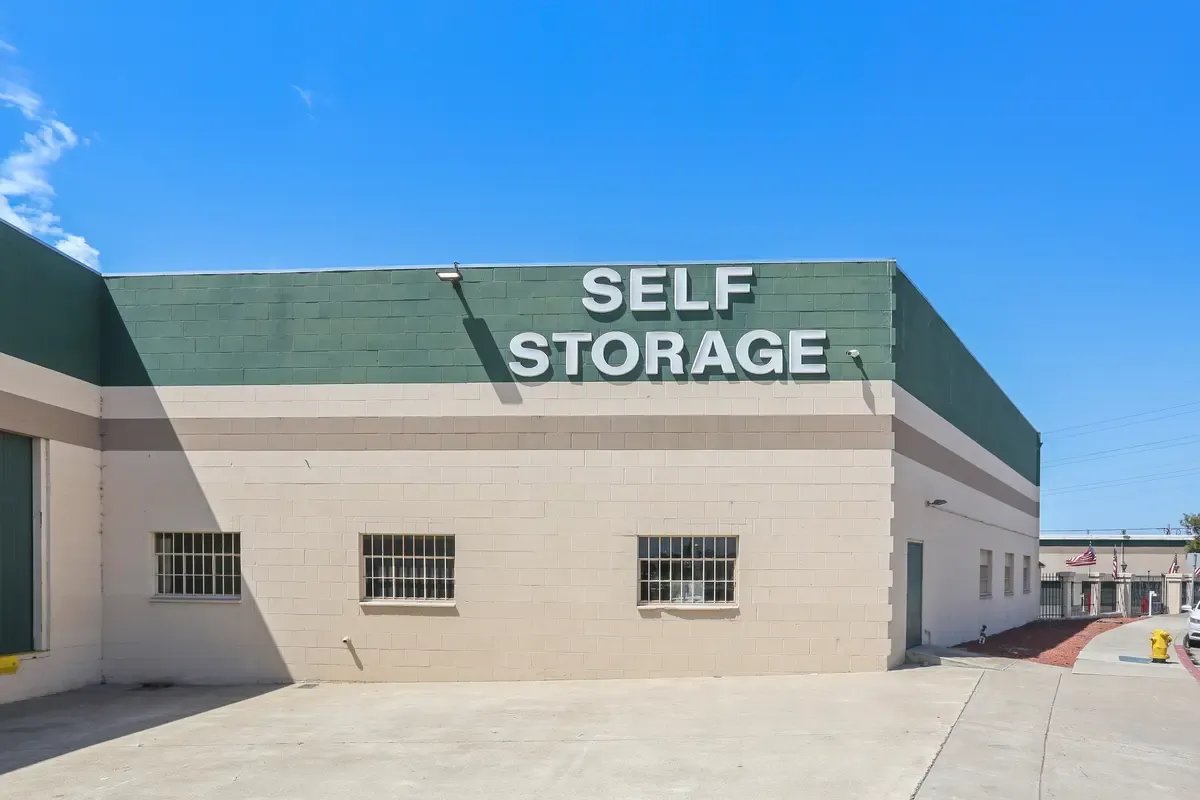 Prominent self storage sign on a building.